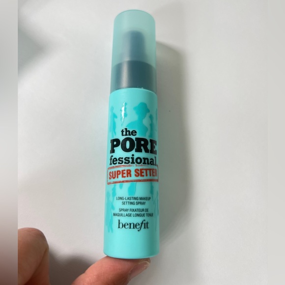 Mini Benefit Cosmetics the PORE fessional Super setter. - Picture 2 of 4